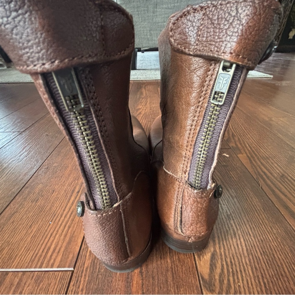 Frye women’s Tan Leather Footwear 8.5 - Picture 6 of 11